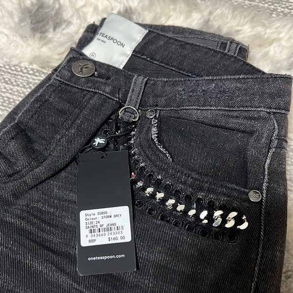 🚨 SOLD 🚨 NWT Saints Low Waist Boyfriend Denim Jeans - Storm Grey Sz 24 - Picture 8 of 10